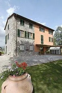 Le Giare 2* Lucca