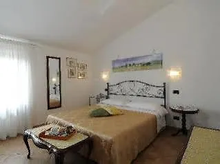 Le Giare 2* Lucca